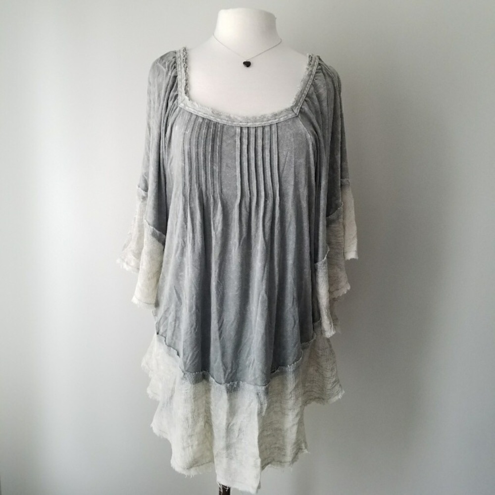 Gimmicks | BKE Gray Dolman Sleeve Tunic